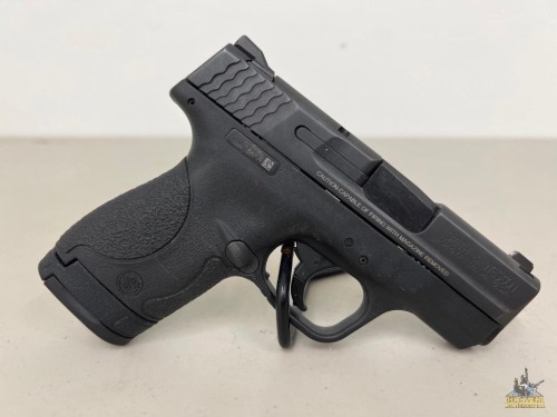 Smith & Wesson M&P 40 Auto Pistol - Quincy