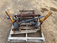 Assorted Disc Plow Pieces