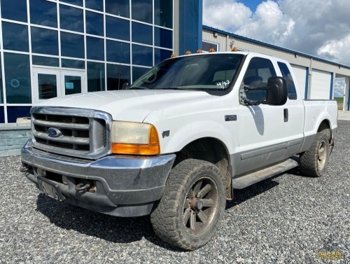 2001 Ford F-250 XLT Pickup