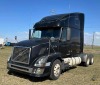 2005 Volvo VNL Semi