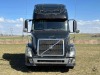 2005 Volvo VNL Semi - 8