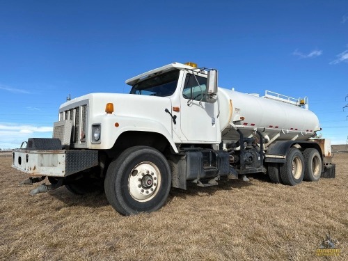 1994 International 2554 Tanker Truck