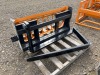 LandHonor Skid Steer Pallet Fork - 2