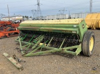 John Deere 8300 Grain Drill